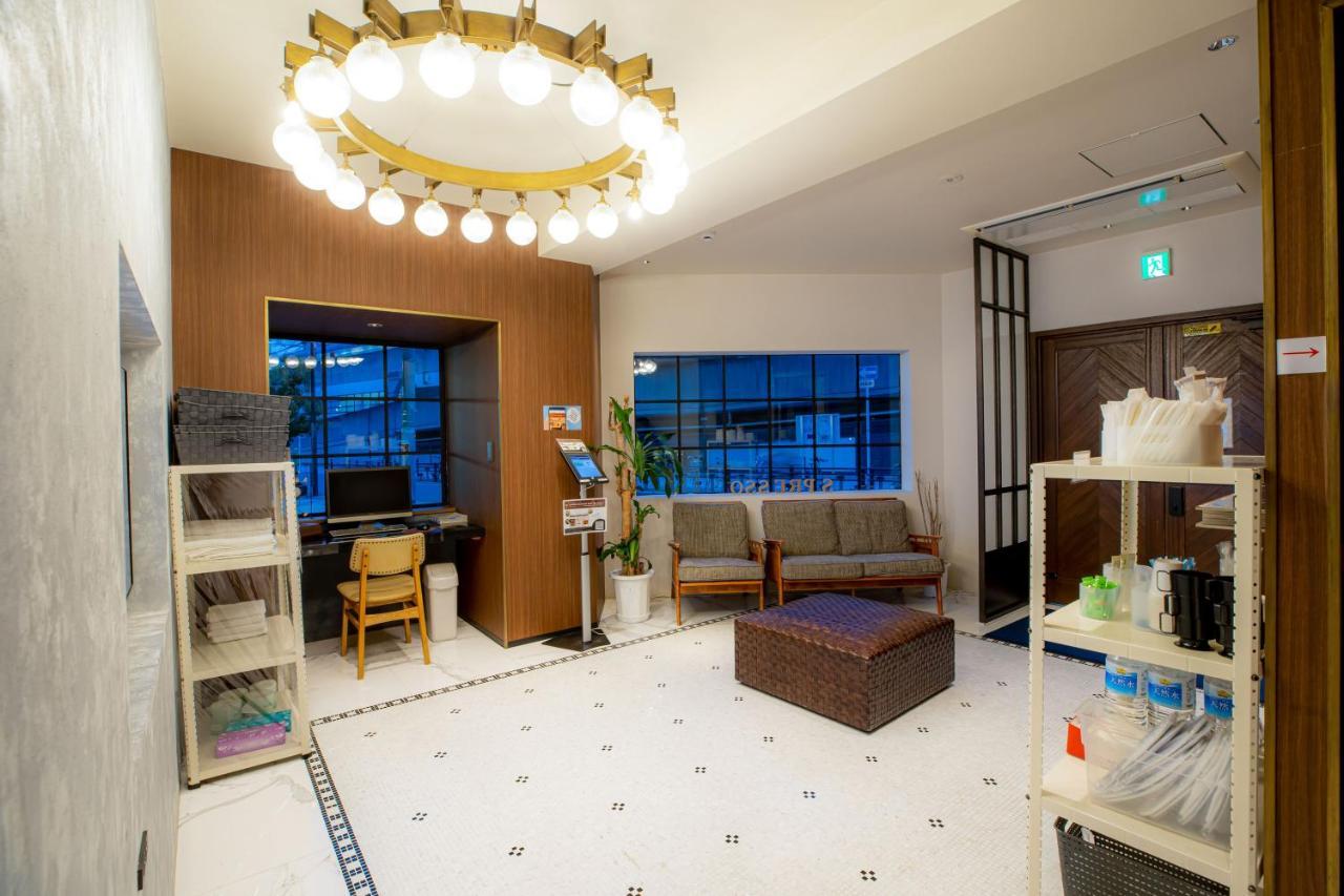 Hotel S-Presso Namba Osaka Bagian luar foto