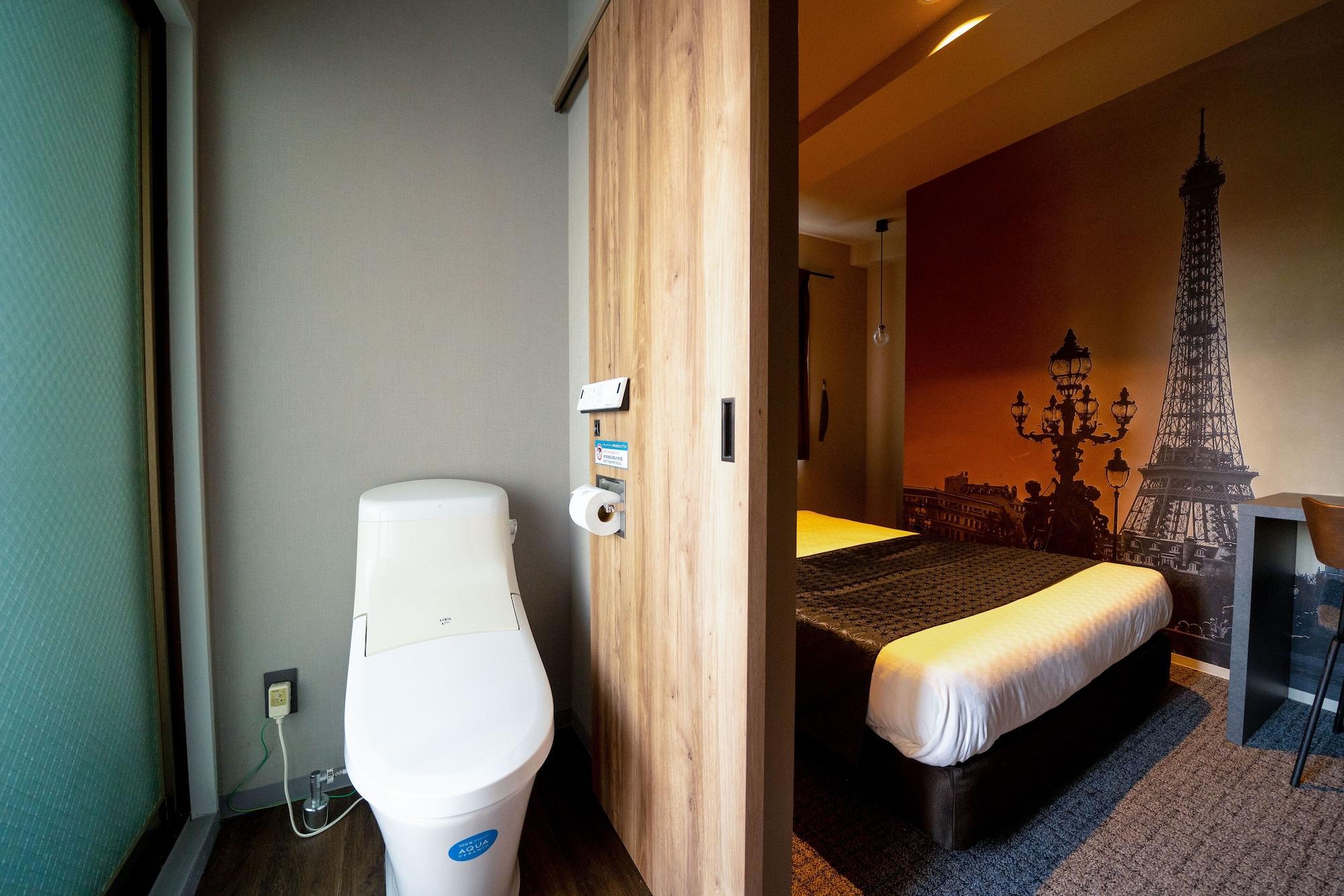 Hotel S-Presso Namba Osaka Bagian luar foto