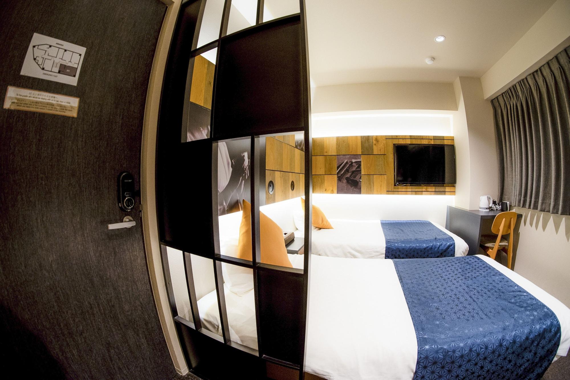 Hotel S-Presso Namba Osaka Bagian luar foto