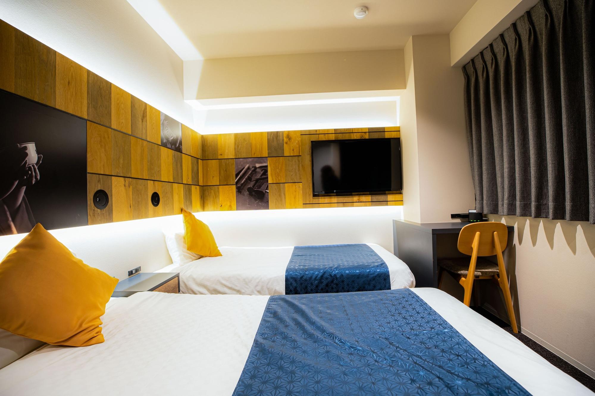 Hotel S-Presso Namba Osaka Bagian luar foto