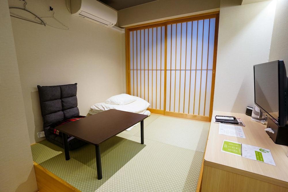 Hotel S-Presso Namba Osaka Bagian luar foto